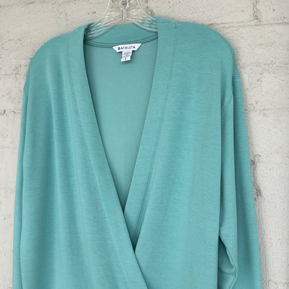 Athleta Purana Seafoam Green V-Neck Wrap Sweatshirt Size Small - Picture 4 of 12
